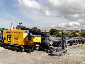 徐工(gong)水平定(ding)向鑽機(jī)新西蘭(lán)奧克蘭(lan)光纜鋪(pù)設